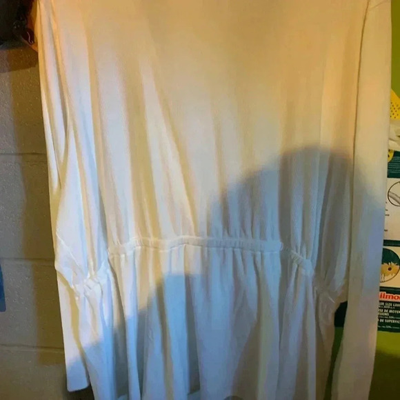 Lane Bryant Womens Top Size 26/28 Shade White with Long Sleeves - Picture 2 of 9